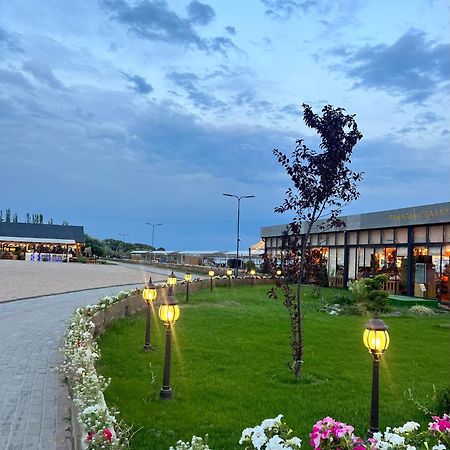 Радуга Иссык-Куль Aparthotel Chon-Sary-Oy Exteriör bild
