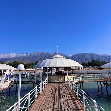 Радуга Иссык-Куль Aparthotel Chon-Sary-Oy Exteriör bild