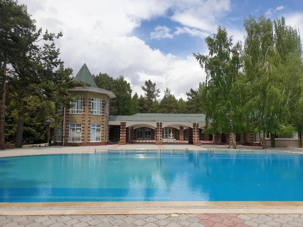 Радуга Иссык-Куль Aparthotel Chon-Sary-Oy Exteriör bild