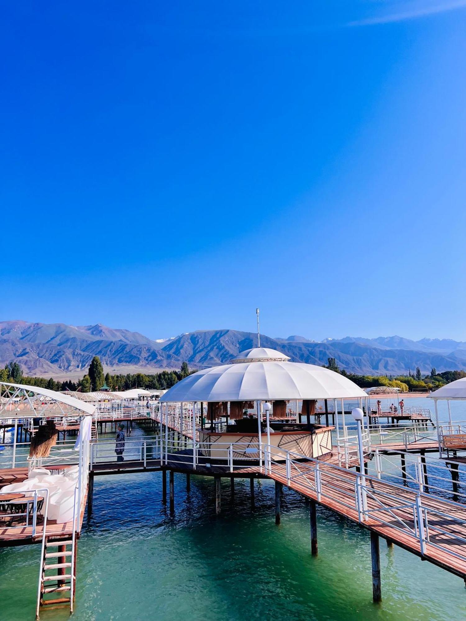 Радуга Иссык-Куль Aparthotel Chon-Sary-Oy Exteriör bild